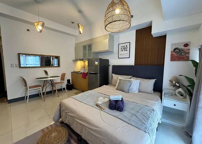 Unit Mckinley Hill Taguig Cd21h